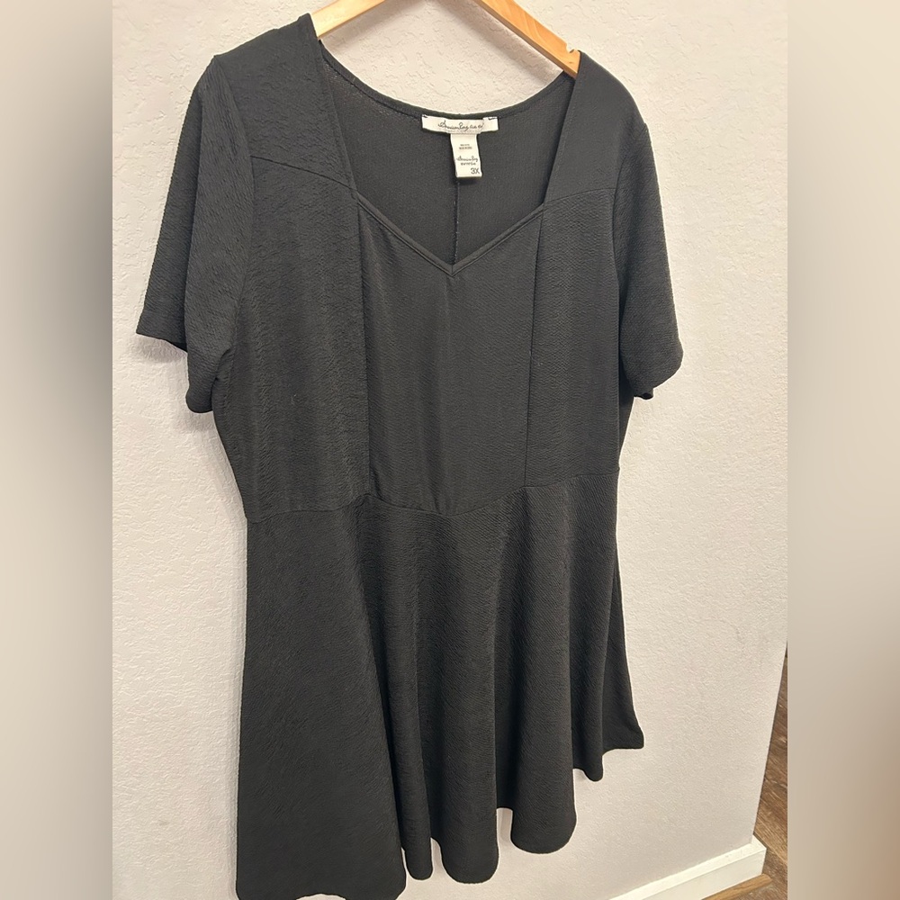 American Rag Black Short Sleeve Top - Picture 4 of 9